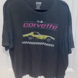 Women’s American eagle outfitters cropped graphic tee